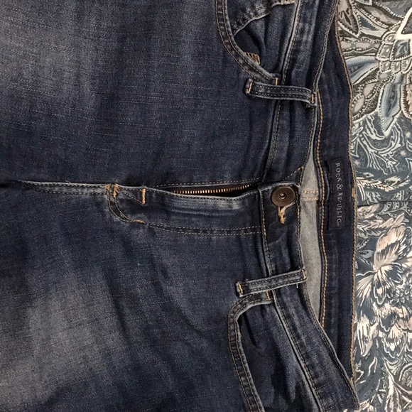 Jeans - Picture 2 of 3